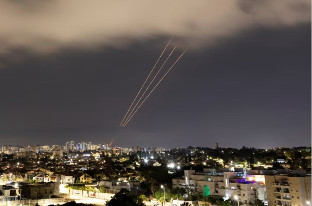Israel decide reagir a ataque do Irã, diz mídia internacional