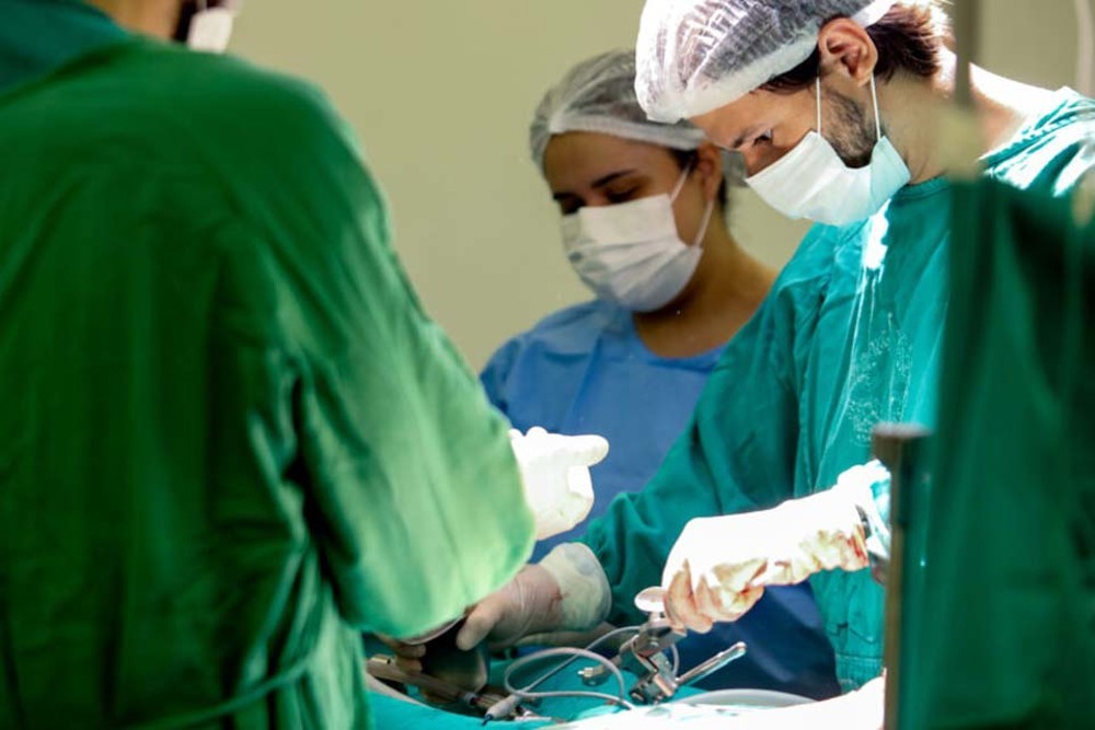 Primeiro transplante ósseo na região Norte ocorre no Hospital Dr. Ary Pinheiro