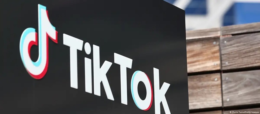 Deputados aprovam projeto que pode banir TikTok dos EUA