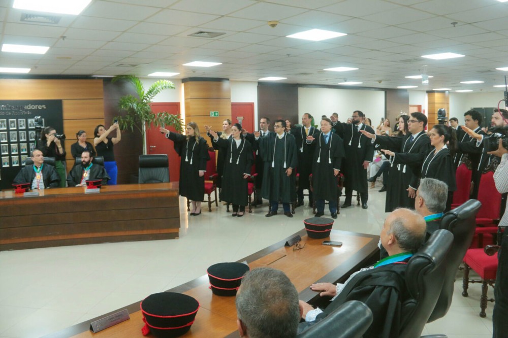 Harmonia entre Poderes marca posse de novos juízes substitutos em Rondônia