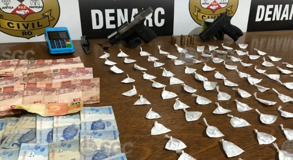 Homem é preso com 100 porções de cocaína e arma em distribuidora na zona Sul de Porto Velho